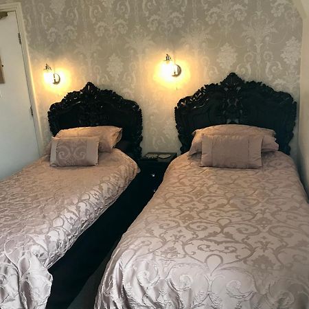 Norman Guest House With Free Parking Whitby Exterior foto